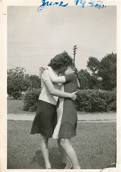 vintage lesbian photos|11 Gorgeous Vintage Photos of Women In Love .